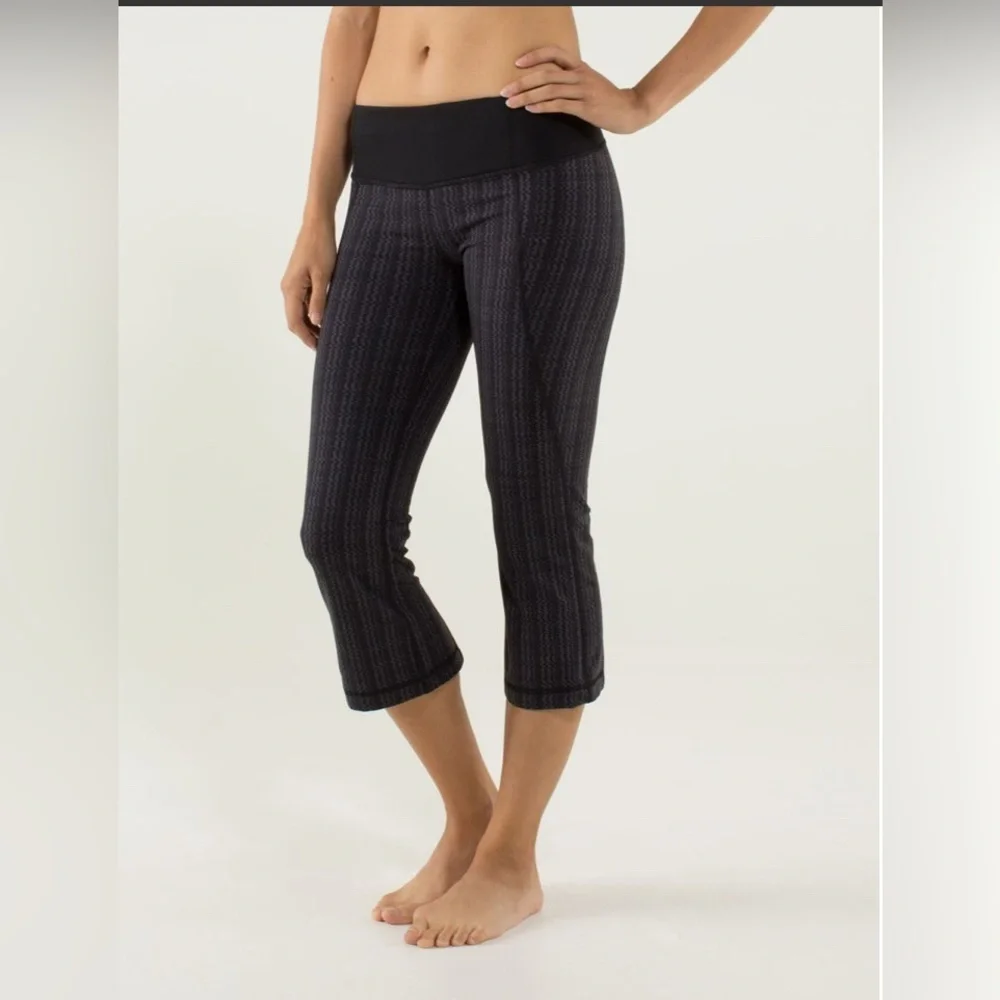 Lululemon Gather & Crow Crop
Ziggy Wee September Black / Black size 6 - Picture 1 of 10